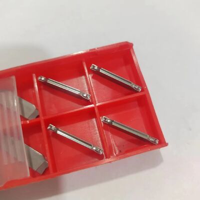 comprar Insertos de carburo de tungstênio não revestido resistentes à dobra 14,4 G/cm3 para usinagem de aço inoxidável online manufacture